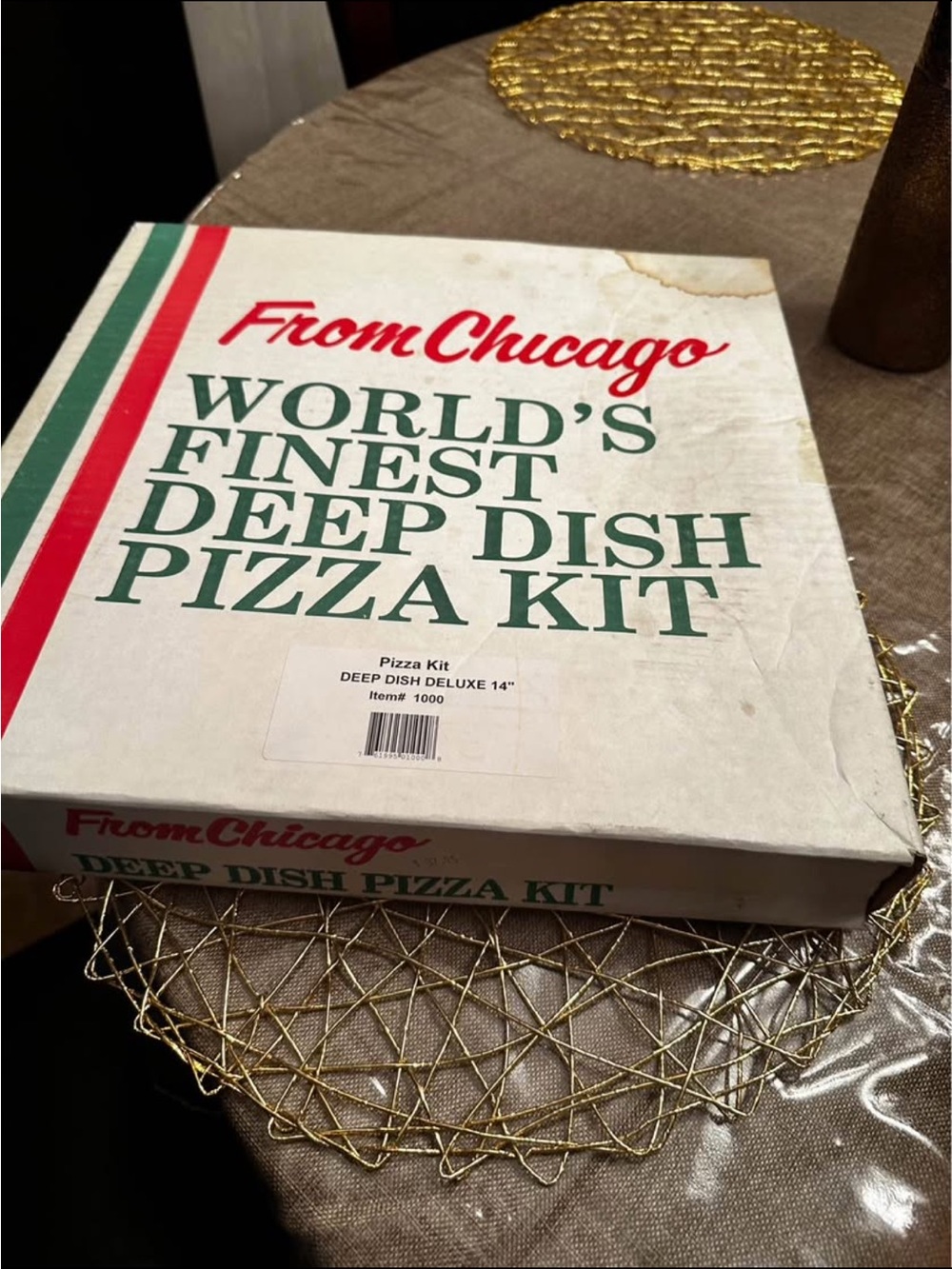 White & Green Deep Dish Pizza Kit